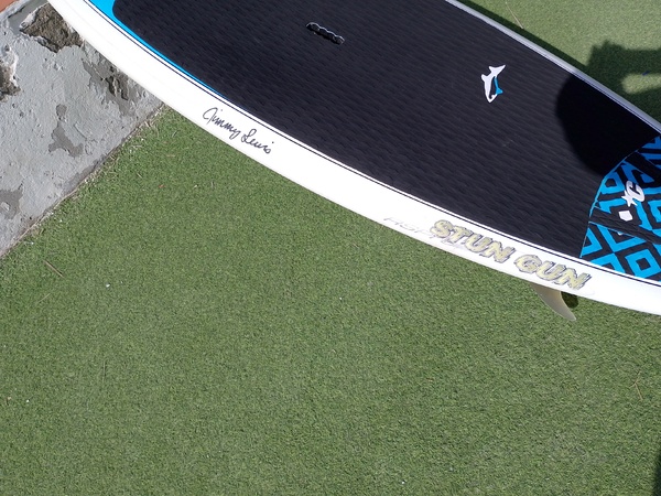 Jimmy Lewis - Stun gun 99 litri